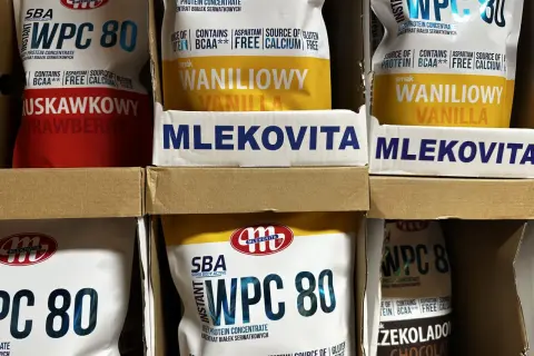 Wpc 80 Mlekovita jak przygotować? Warianty smakowe: truskawka, wanilia, czekolada.